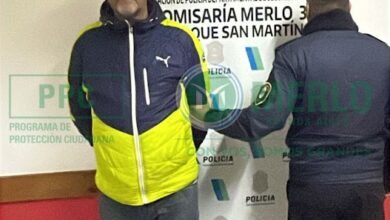Photo of LO DETIENEN EN MERLO TRAS AMENAZAR A SU PAREJA Y SECUESTRARLE DOS ARMAS